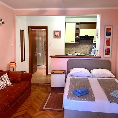 Studio Apartman Sanja Zlobin Εξωτερικό φωτογραφία